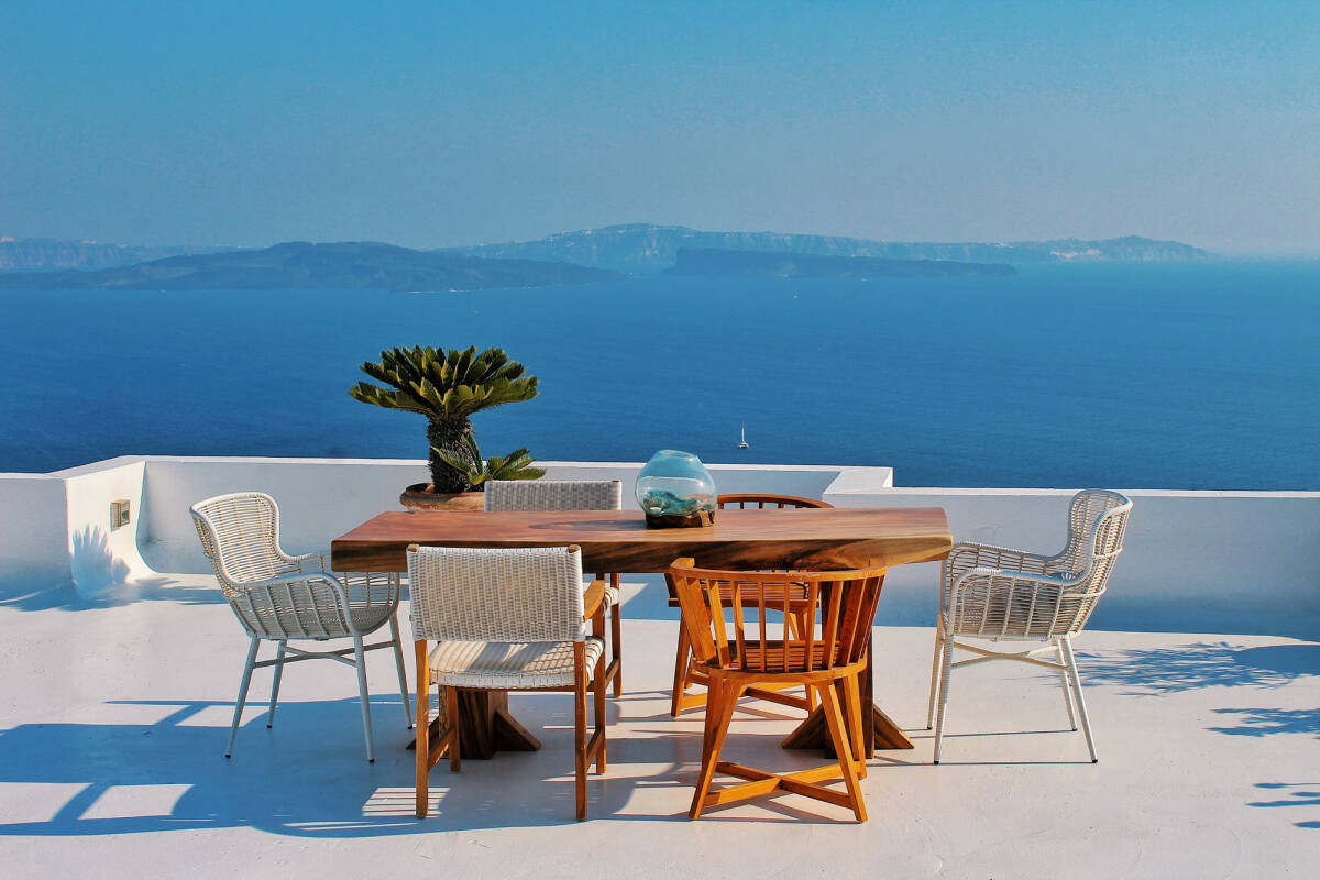 Dining with a view of the Greek seascape