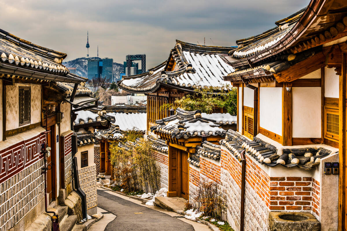 Image of Seoul, South Korea, at the Bukchon Hanok historic district.