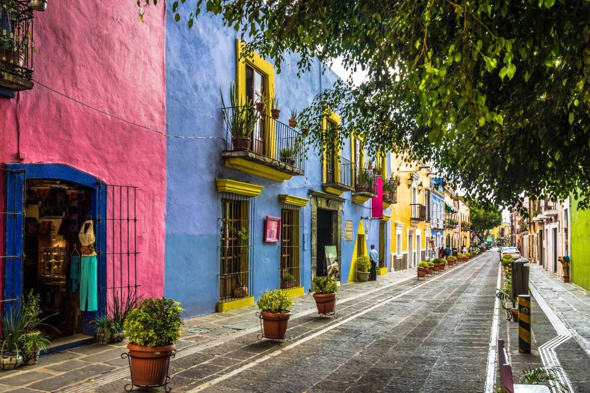 Brightly painted buildings in Puebla, Mexico.